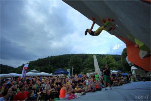 Wettkampf an der Kletterwand