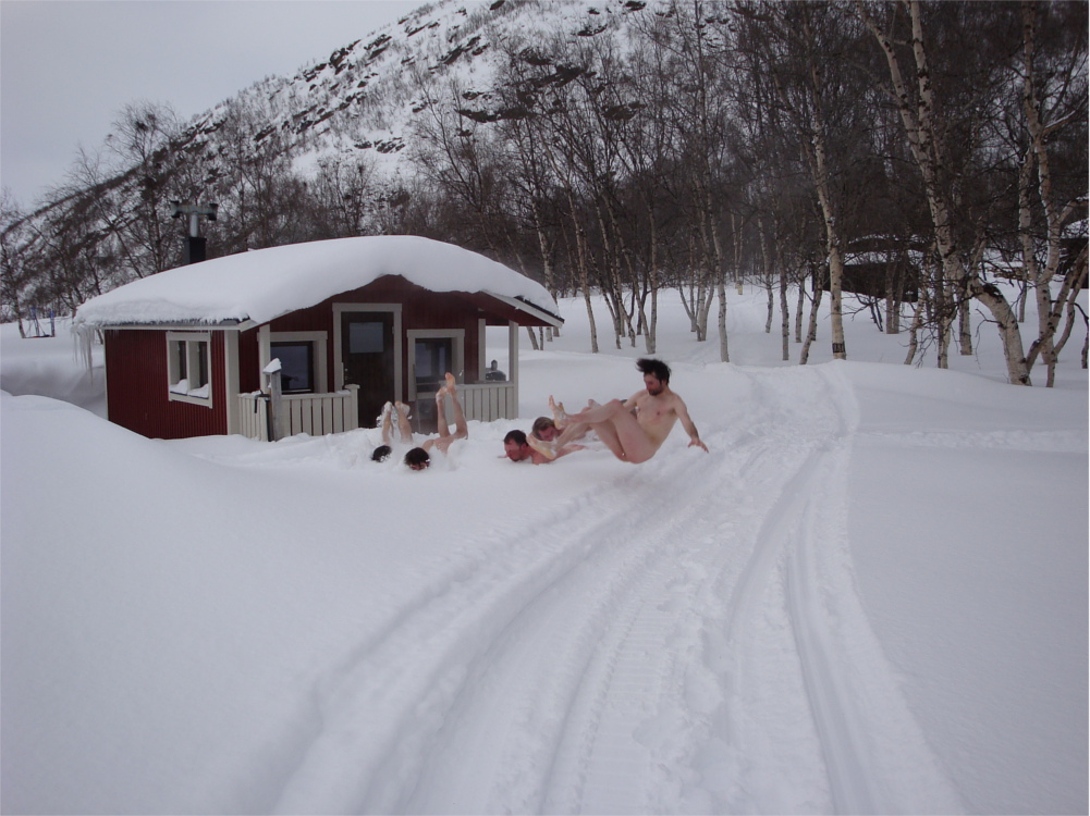 Sauna im Schnee