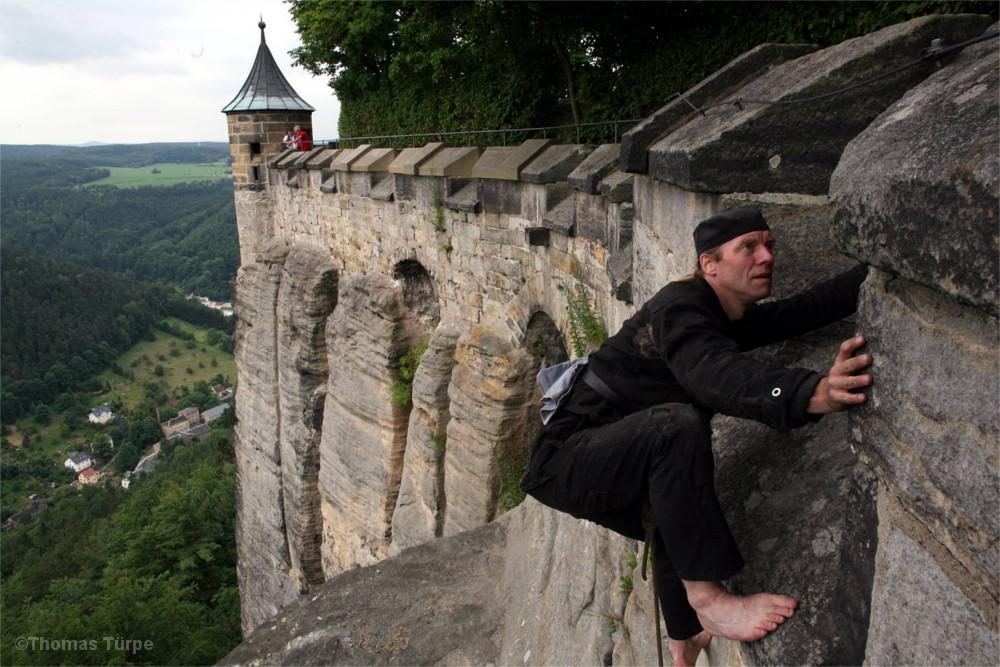 Abratzky-Double an der Brustwehr der Festung Königstein