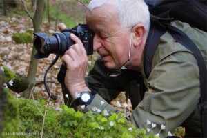 Holm Riebe mit Fotoapparat