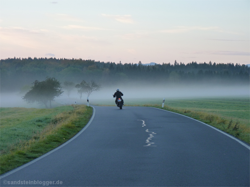 Biker auf der Ziegenrückenstraße