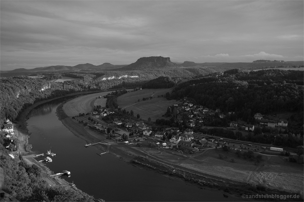 Fluss, Tafelberge, Sonne